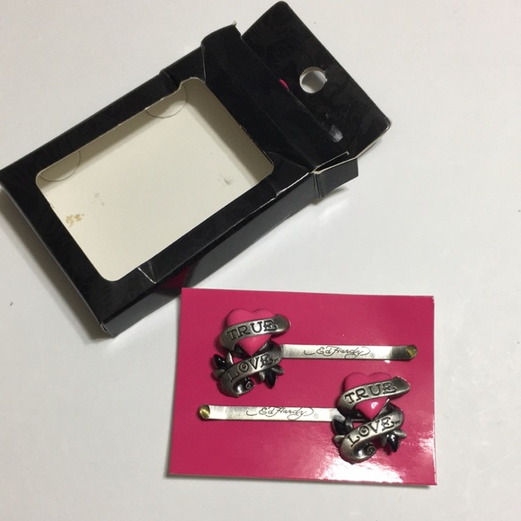 🖤NEW💕ED HARDY hair bobby pin set - Picture 3 of 10